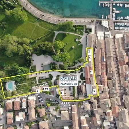 Apartment Rambaldi Apartments In Casa Nr 1 Bardolino