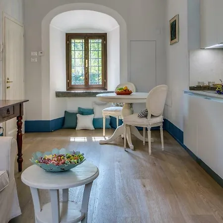 Rambaldi Apartments In Casa Nr 1 *